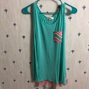XL maternity tank
